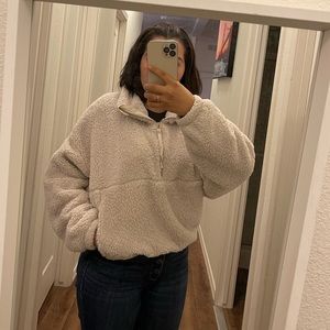 Women’s Old Navy quarter zip sweater